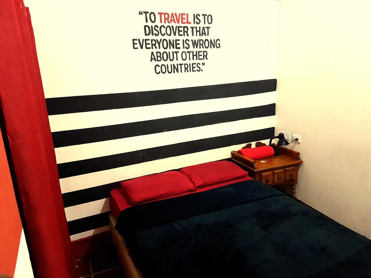 Capsule Hostel Guatemala City Екстериор снимка