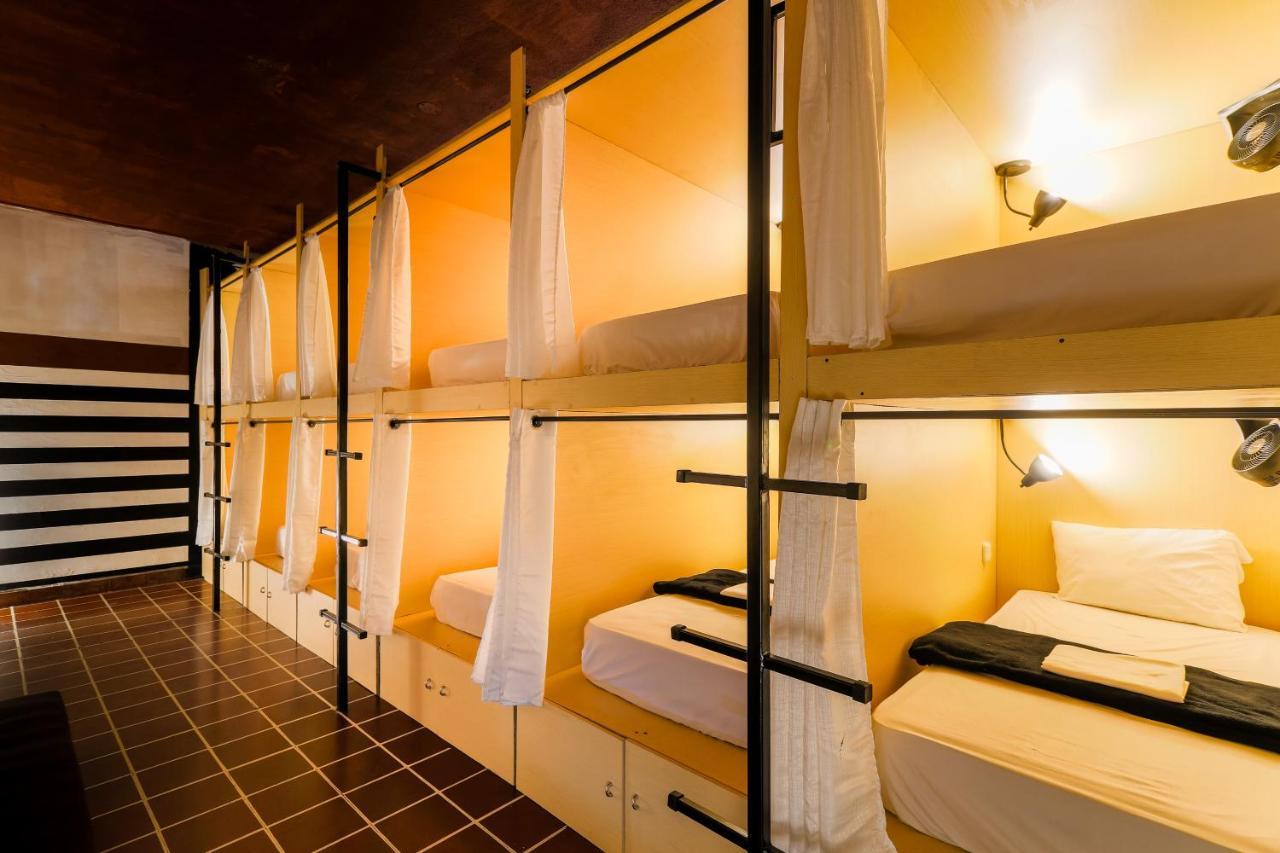 Capsule Hostel Guatemala City Екстериор снимка