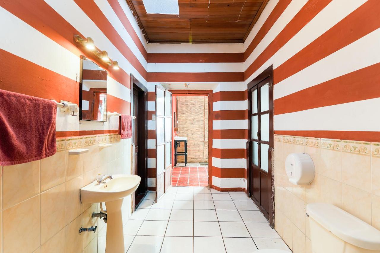 Capsule Hostel Guatemala City Екстериор снимка
